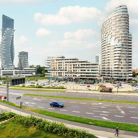 Przytulne Apartamenty W Rzeszowie Z Widokiem Na Miasto By Noclegi Renters Exterior photo